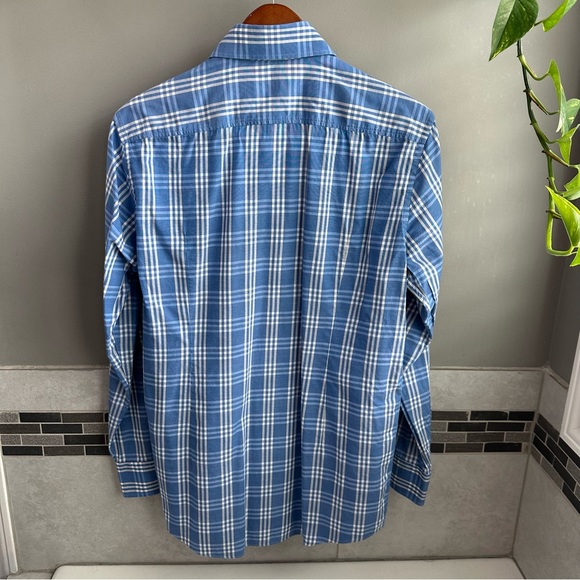 Hugo Boss button down shirt - Picture 3 of 3